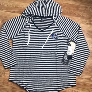 Tennessee Titans Women’s Pullover Hoodie Large